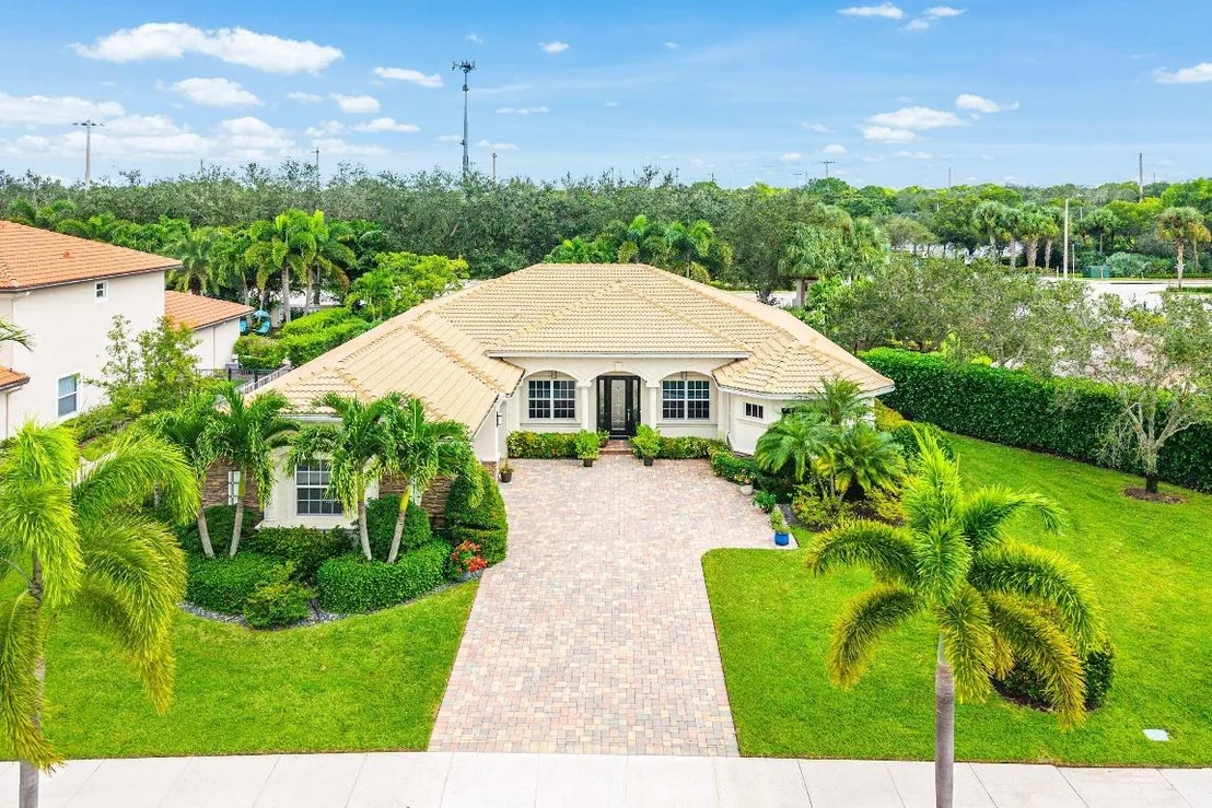 Photo of 287 Rudder Cay Way