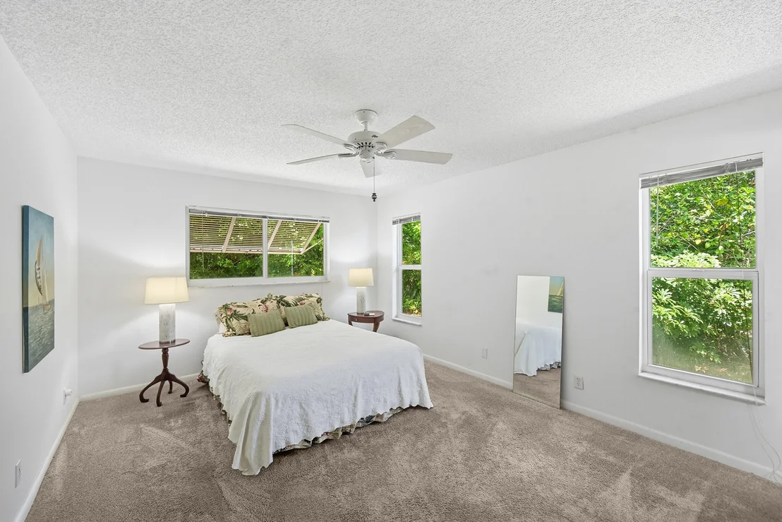 Photo of 321 Del Rio Boulevard