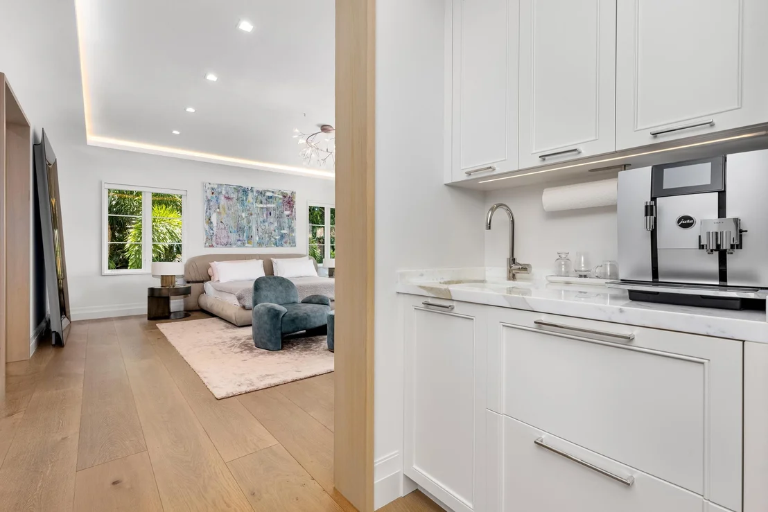 Photo of 220 Jungle Road