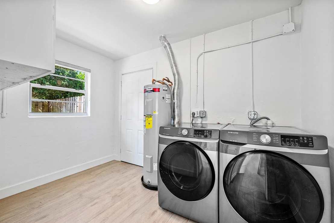 Photo of 530 Heron Drive