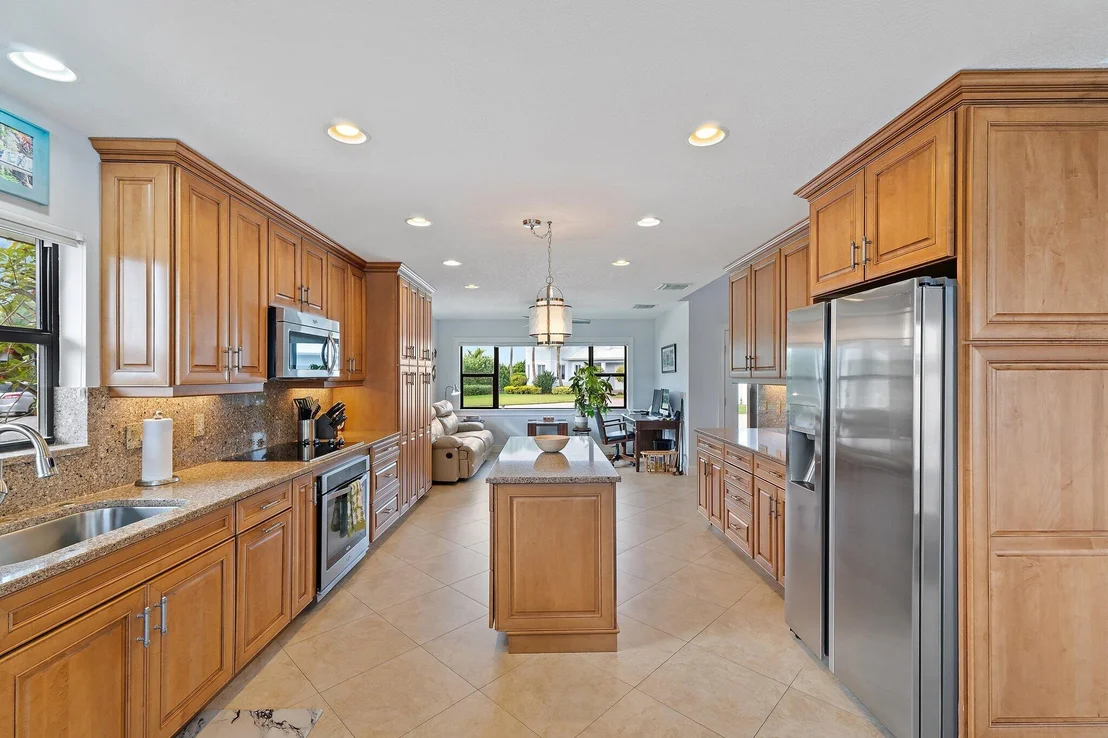 Photo of 348 River Drive