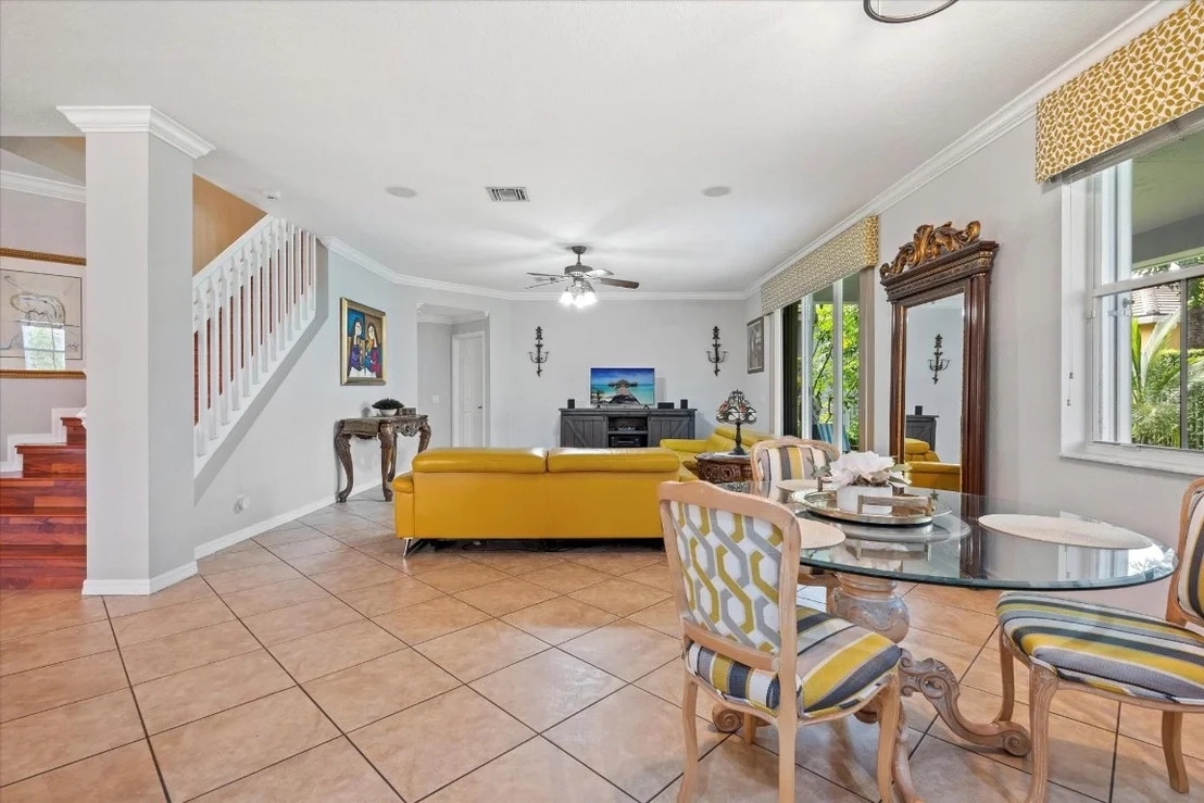 Photo of 1201 Skylark Drive
