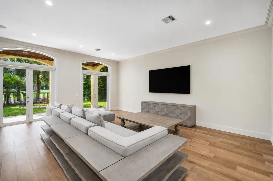 Photo of 6541 Timber Lane