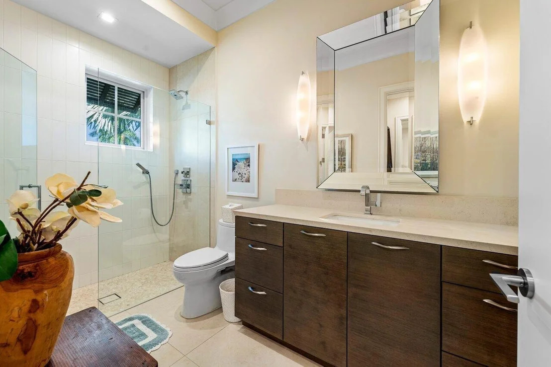 Photo of 3424 N Ocean Boulevard