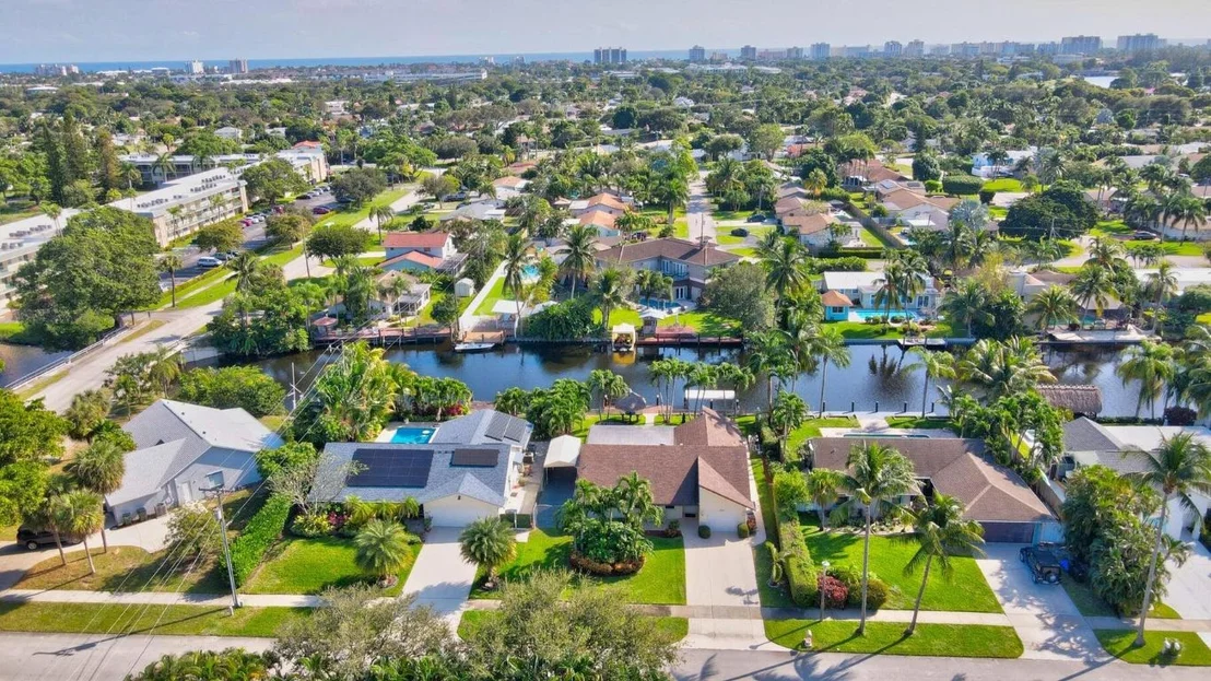 Photo of 2815 Cormorant Road