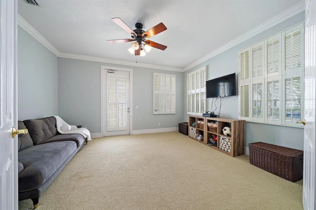 Photo of 120 Date Palm Drive