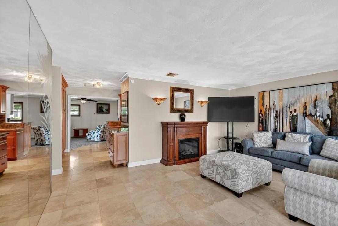Photo of 133 Greenbrier Drive