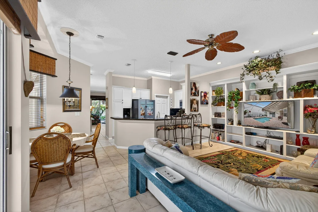 Photo of 2085 Chagall Circle
