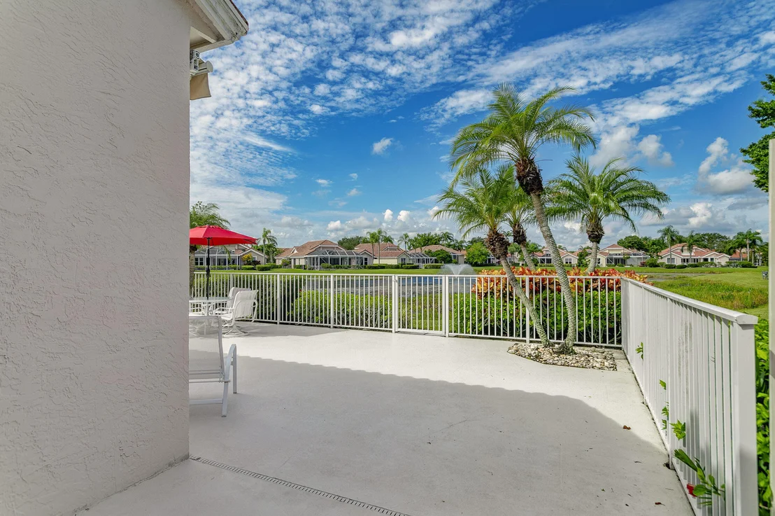 Photo of 738 Pinehurst Way