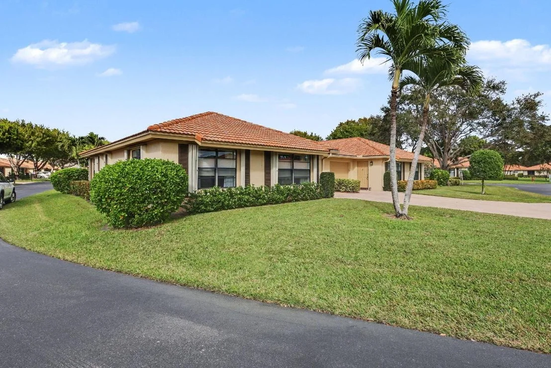 Photo of Unit A at 4635 Apple Tree Circle