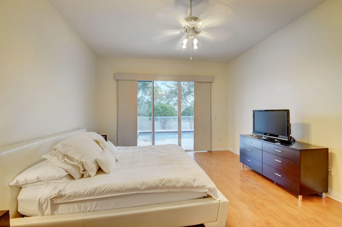 Photo of 18590 Serena Pointe Lane