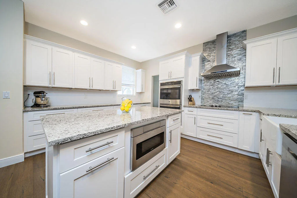 Photo of 136 N River Drive E