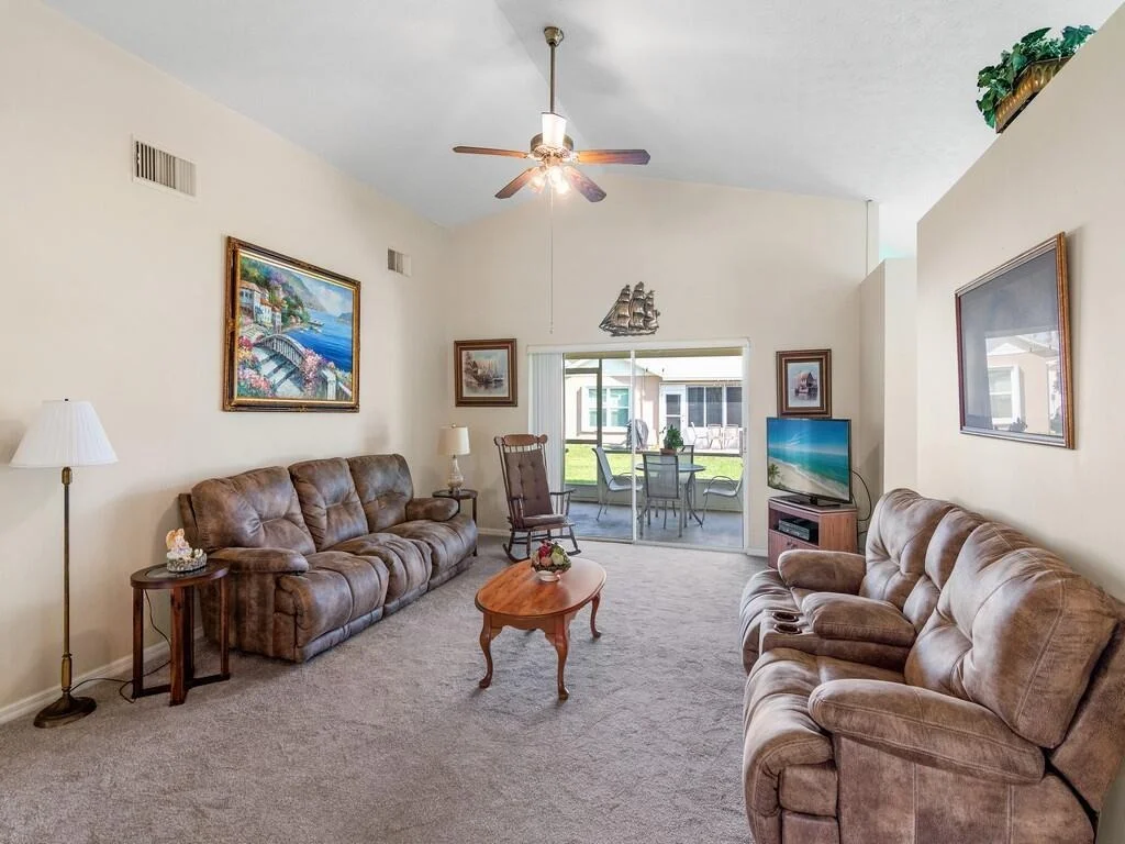 Photo of 6700 Tulipan