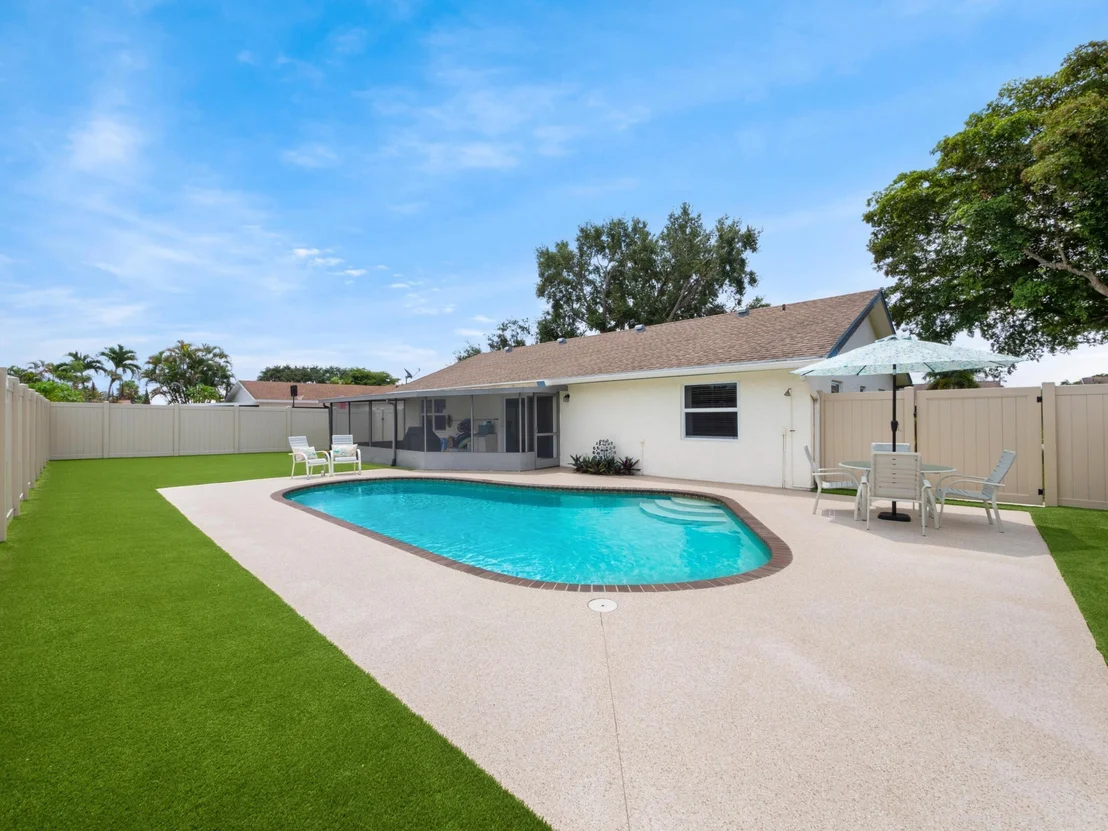 Photo of 9536 Burlington Place