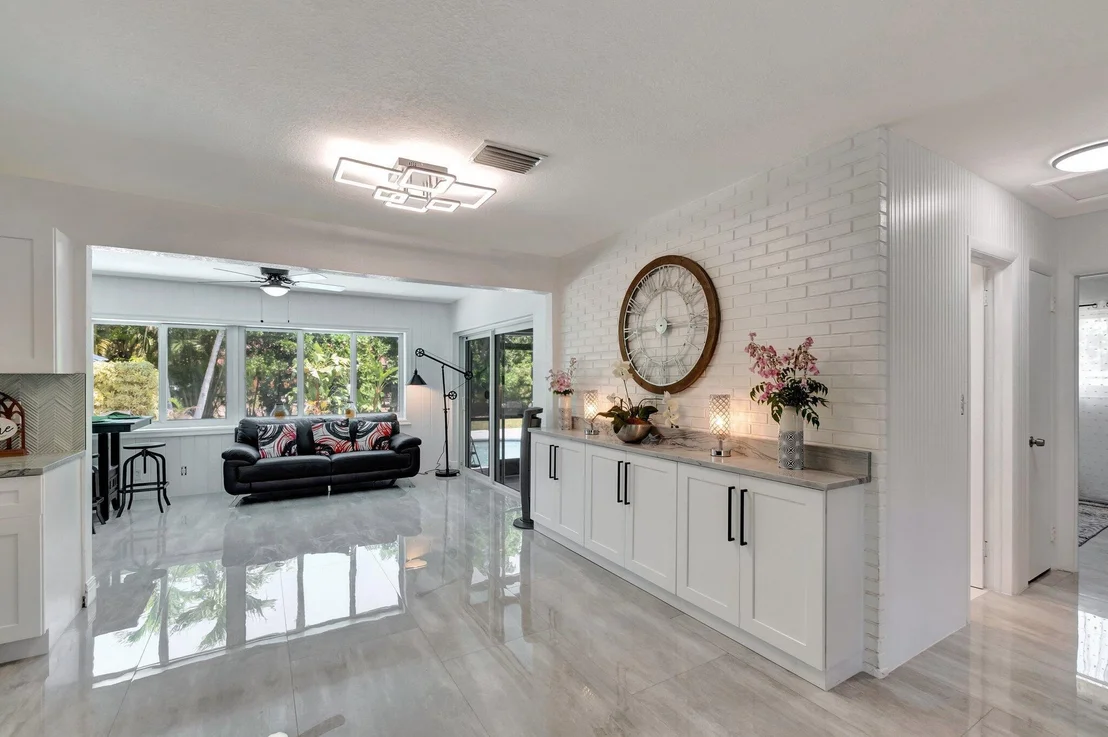 Photo of 1466 Rose Circle