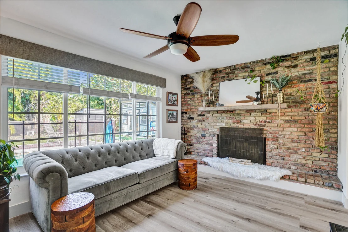 Photo of 357 NW 23rd Street