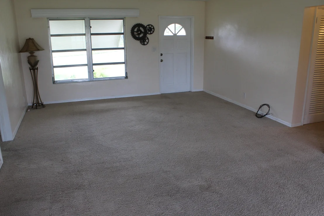 Photo of 1505 Crest Drive