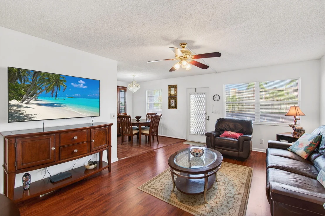 Photo of 2035 Cornwall B