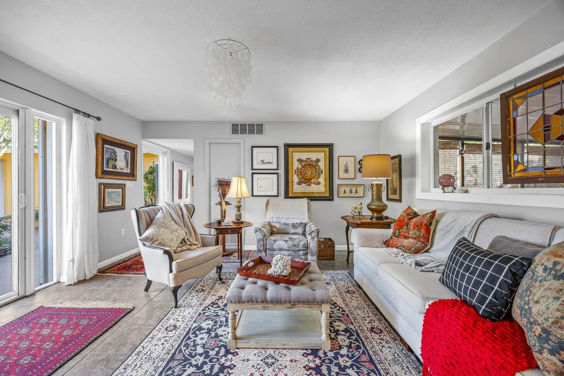 Photo of 1107 Pinetree Drive