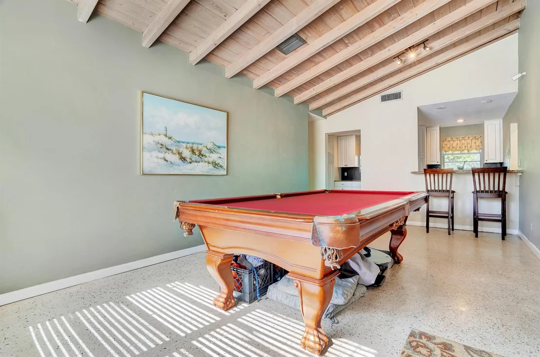 Photo of 6630 Pine Tree Circle