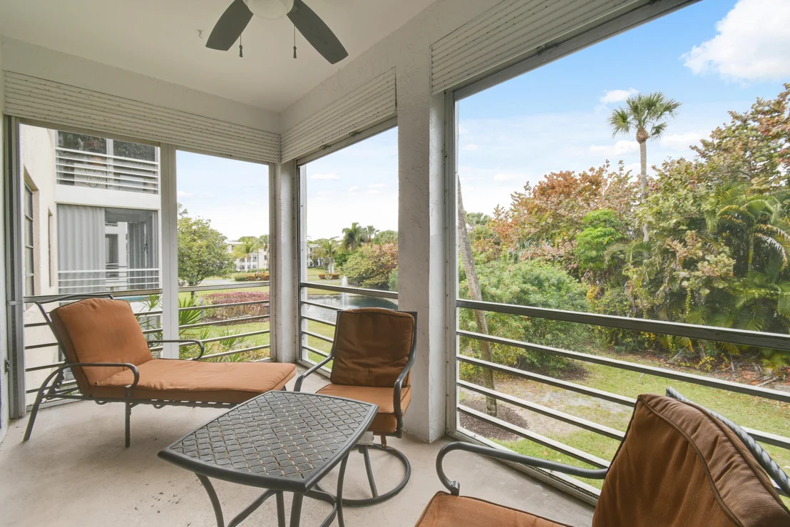 Photo of Unit 209A at 300 N Highway A1a