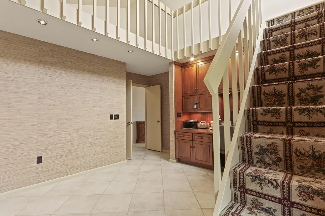 Photo of 232 E River Park Drive