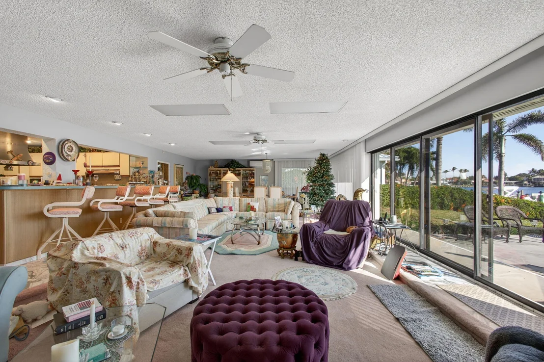 Photo of 752 Lagoon Drive