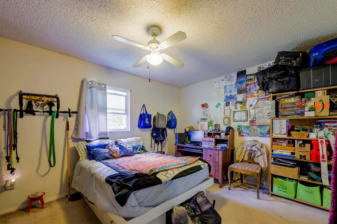 Photo of 7910 James Road