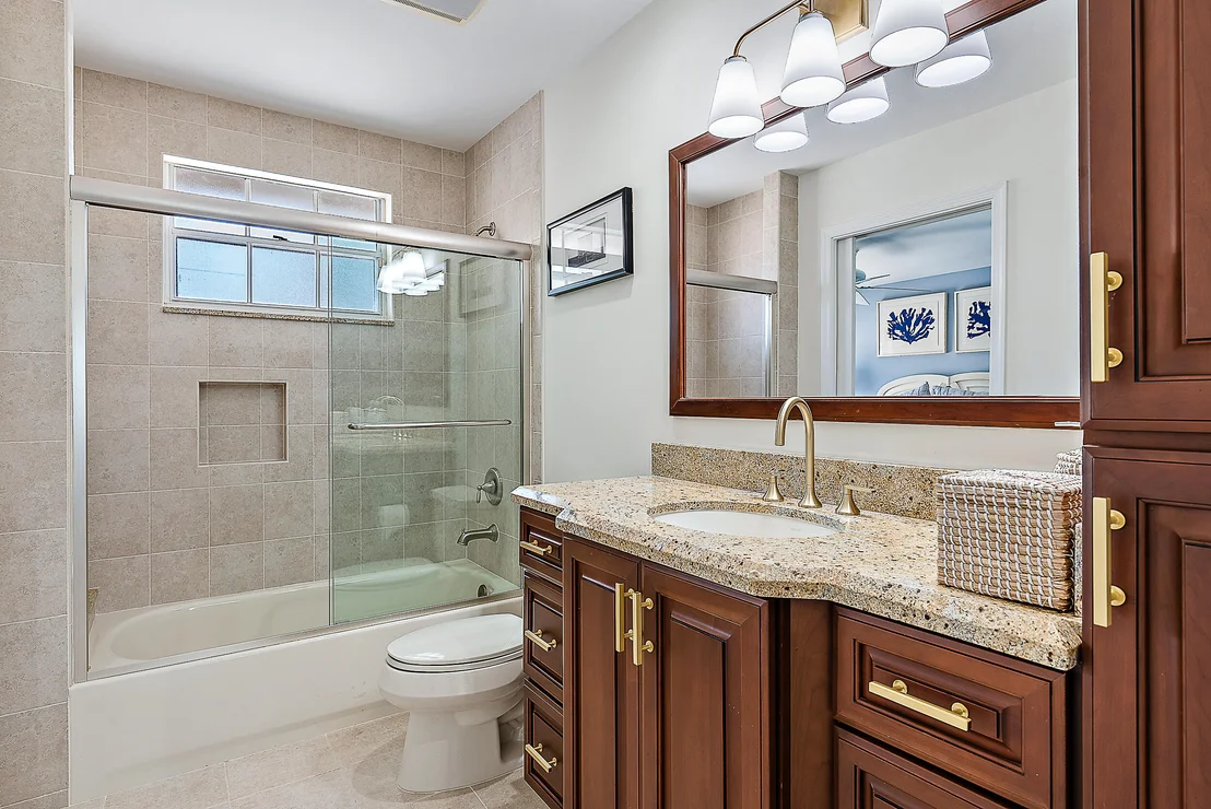 Photo of 313 Eagleton Golf Drive