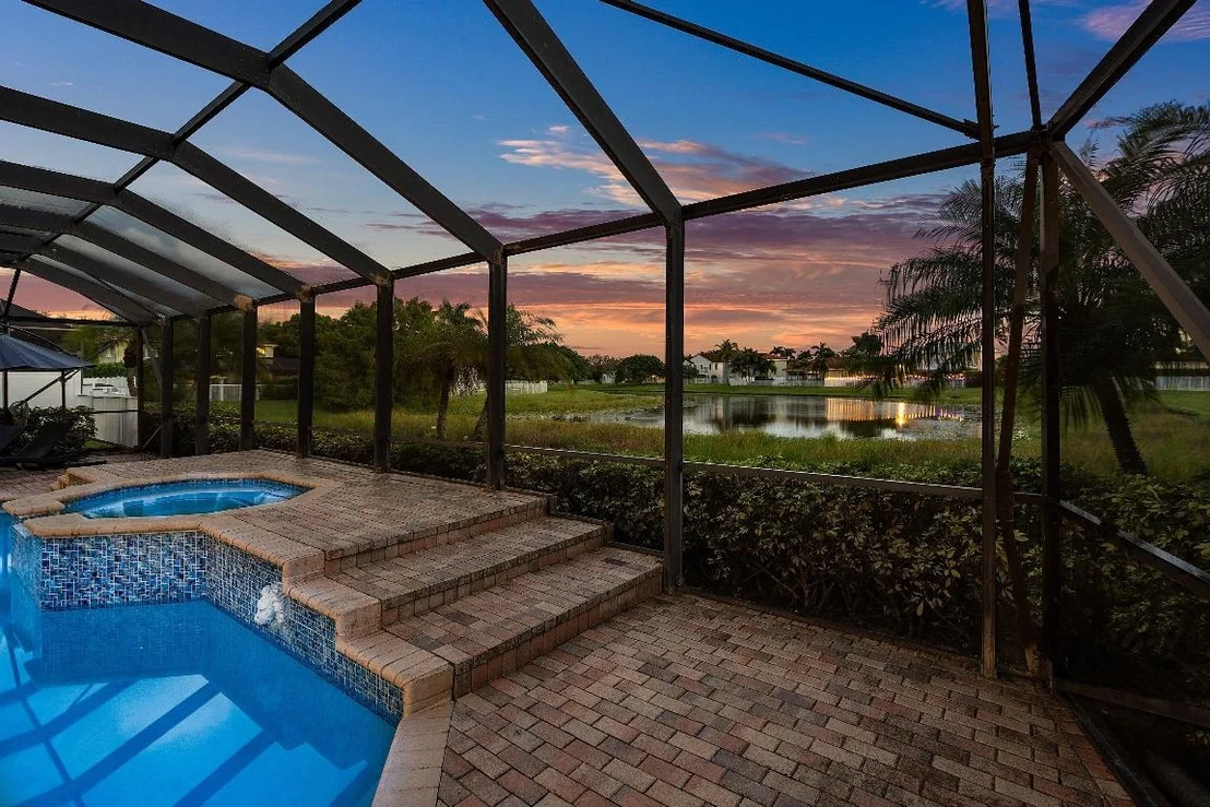Photo of 6092 Indian Forest Circle