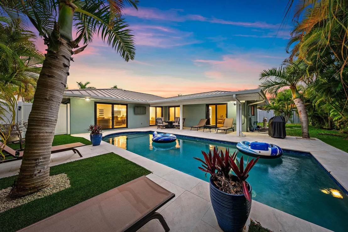 Photo of 1120 Singer Drive