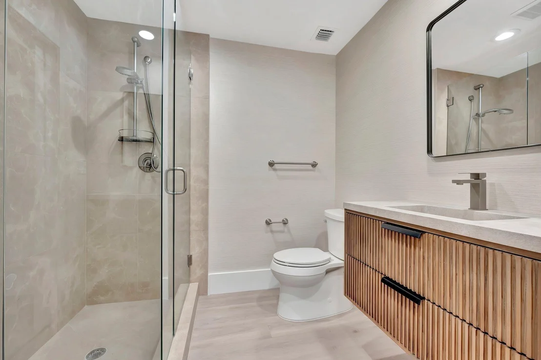 Photo of 5011 Pineview Circle