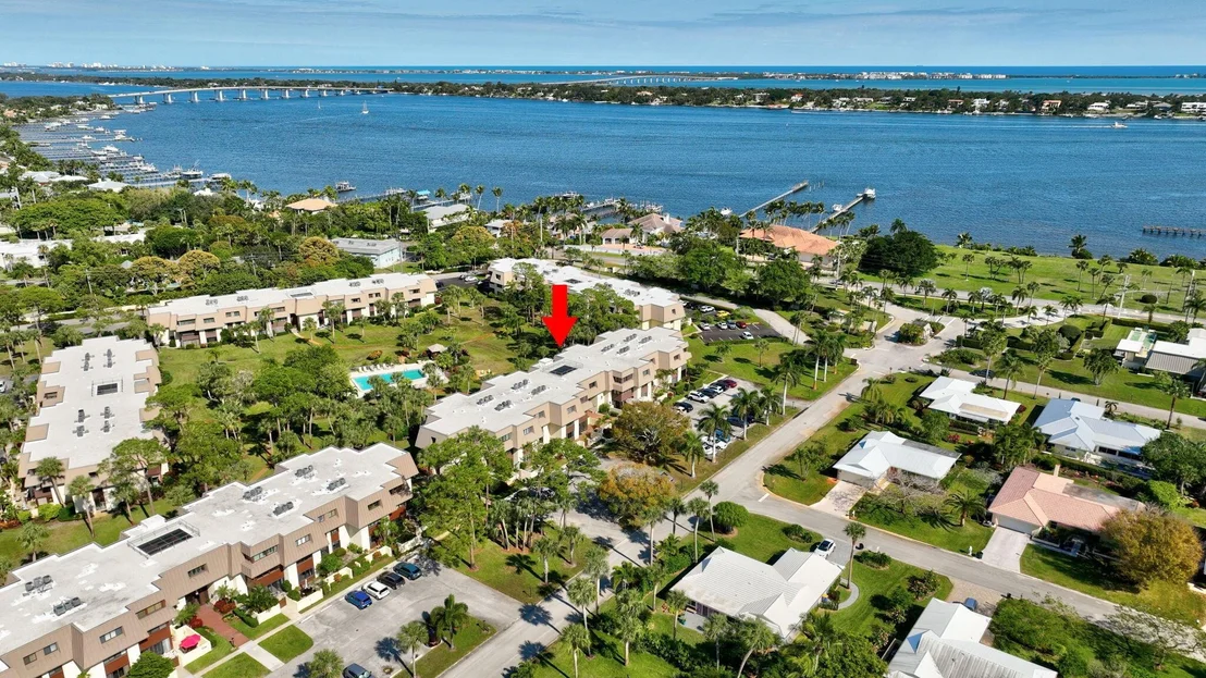 Photo of 4632 SE Winter Haven Court