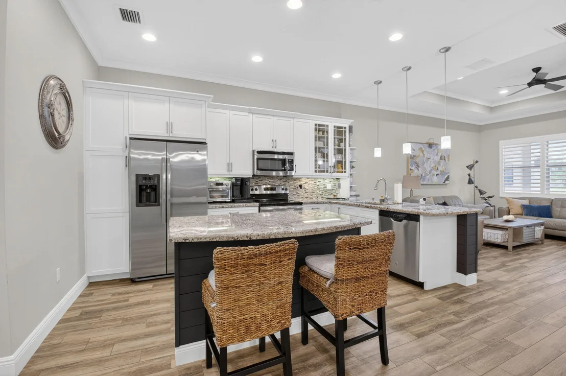 Photo of 7818 Serra Way