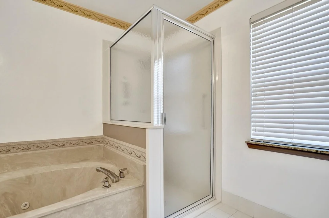Photo of 8140 Palm Gate Drive