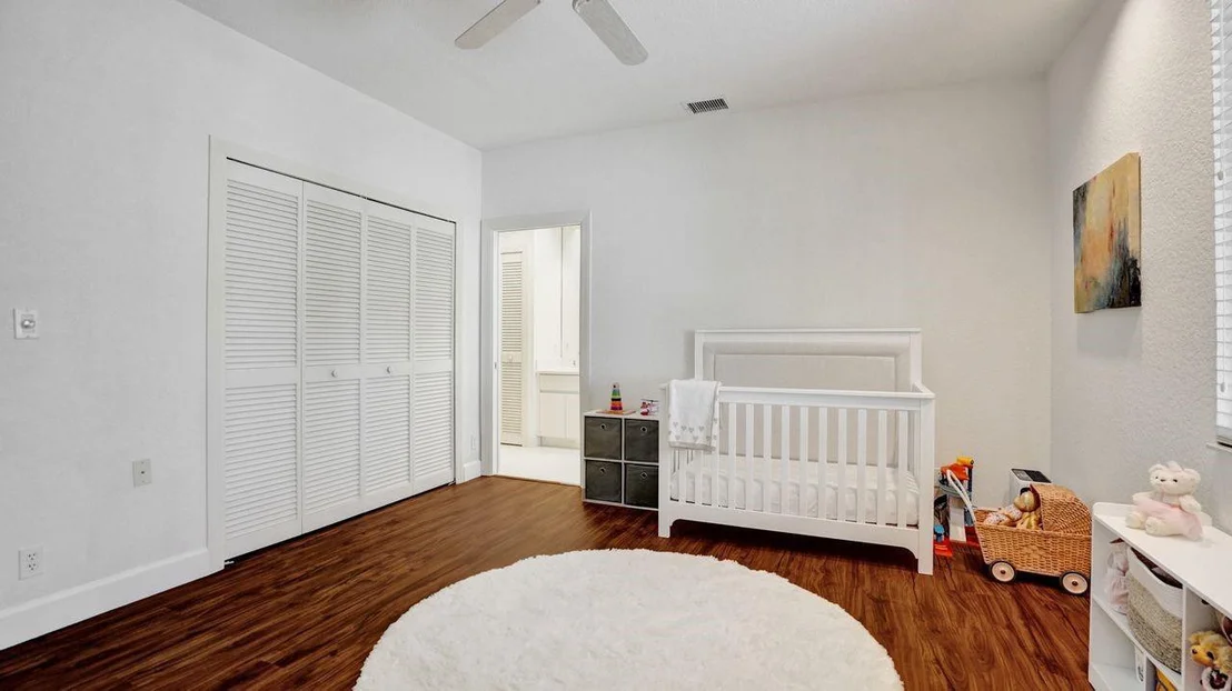Photo of 2760 Pinehurst