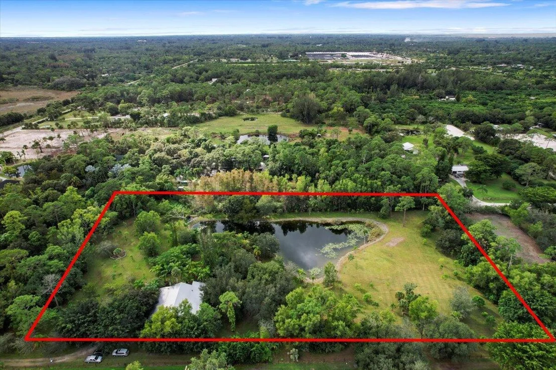 Photo of 3381 E Road