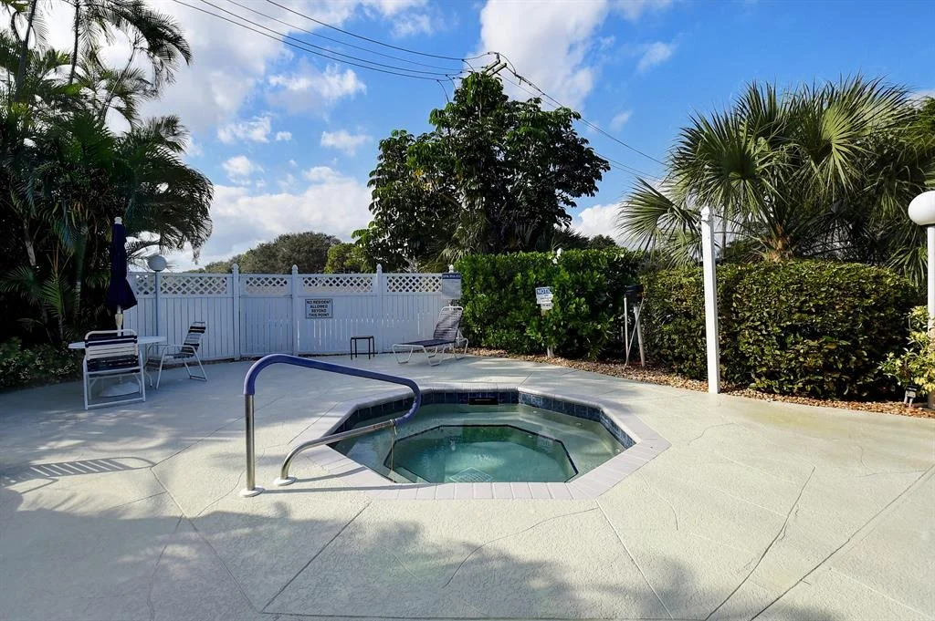Photo of 5214 Brookview Drive