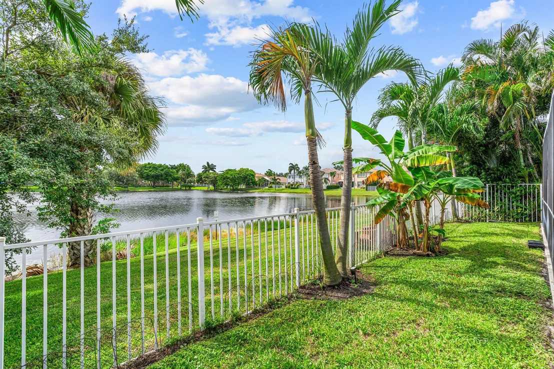 Photo of 7205 Chesapeake Circle