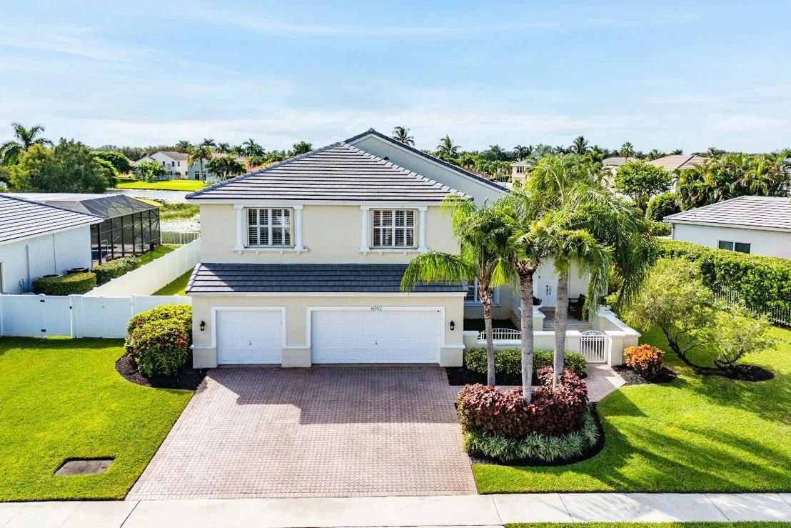Photo of 6092 Indian Forest Circle