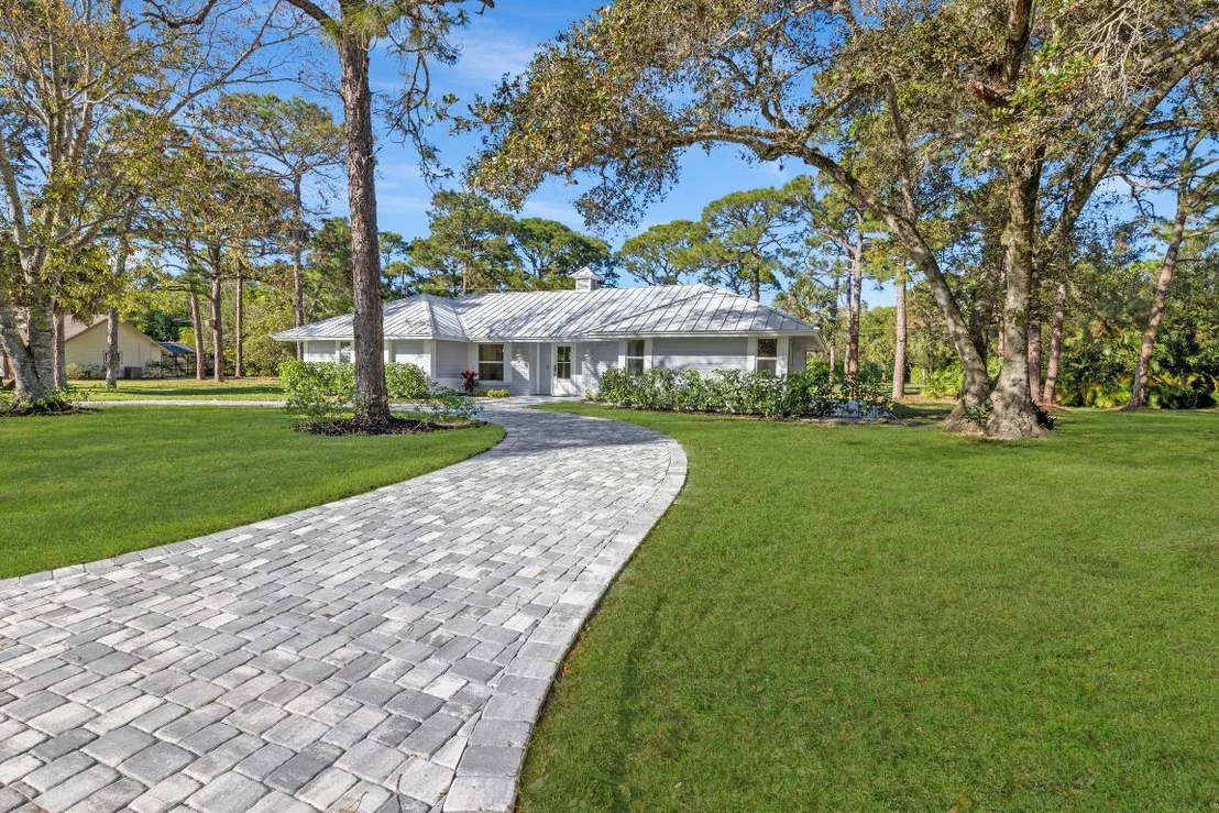 Photo of 5645 Old Orange Road