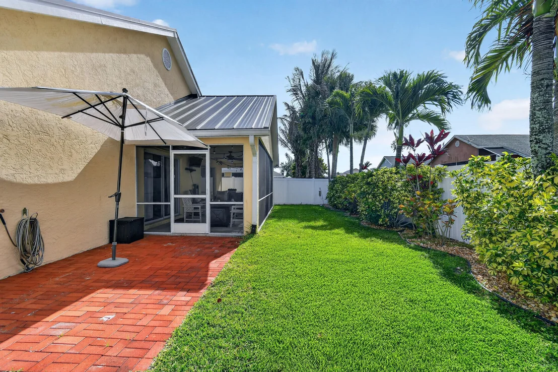 Photo of 6366 Barbara Street