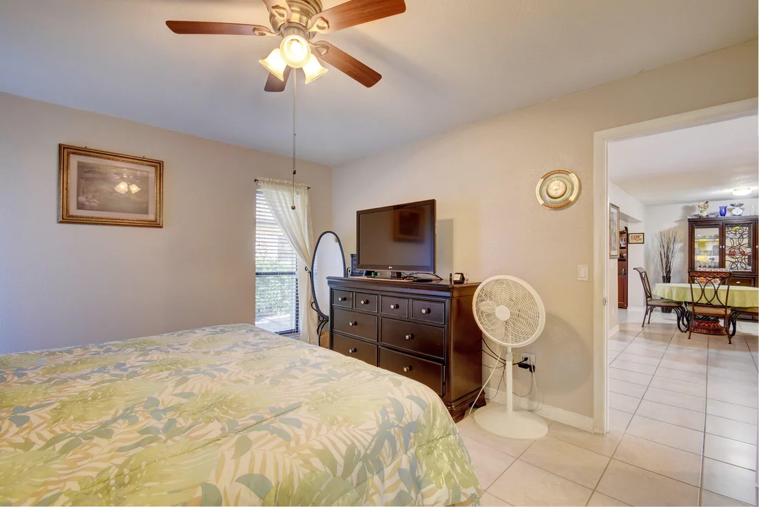 Photo of 6079 Ambertree Lane