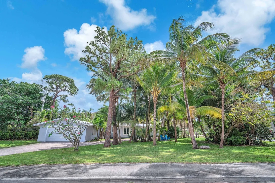 Photo of 5227 Buchanan Road