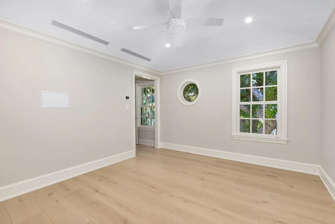 Photo of 433 Antigua Lane