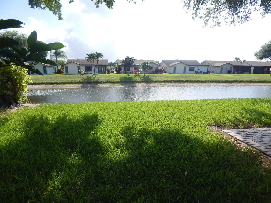 Photo of 6239 Lakemont Circle