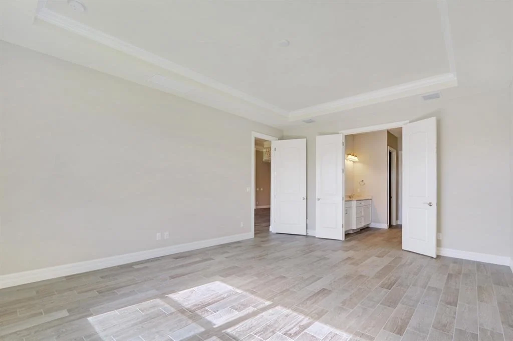Photo of 213 Alcove Point Lane