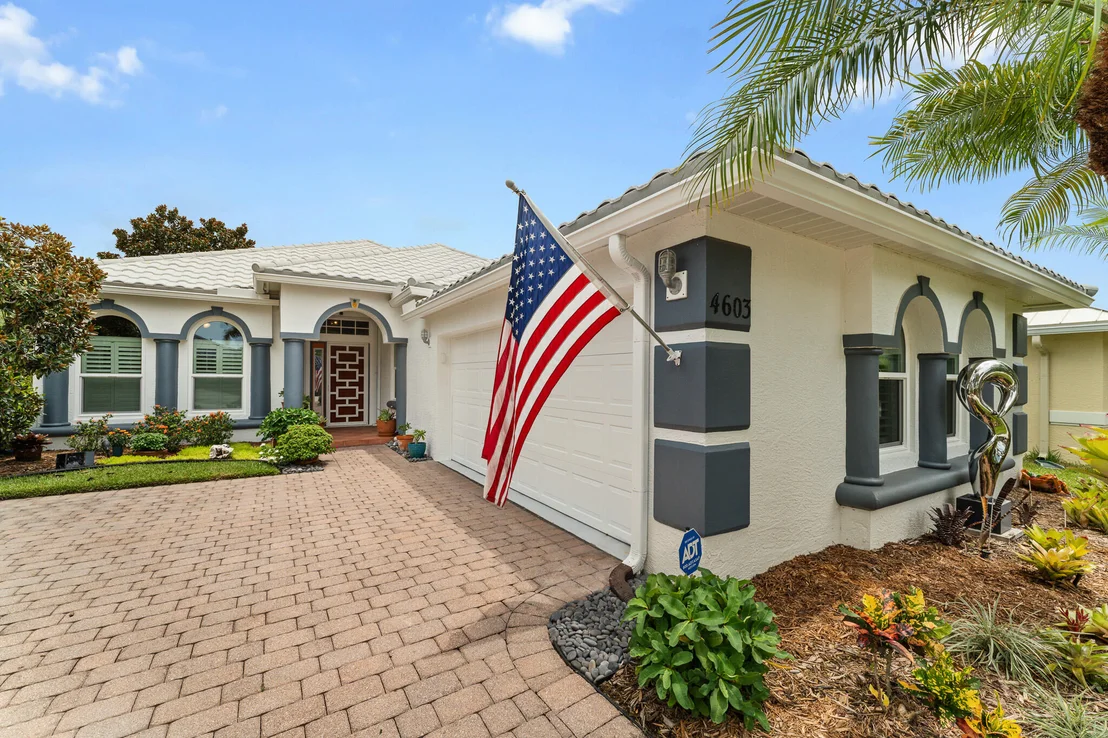 Photo of 4603 NW RED MAPLE Drive