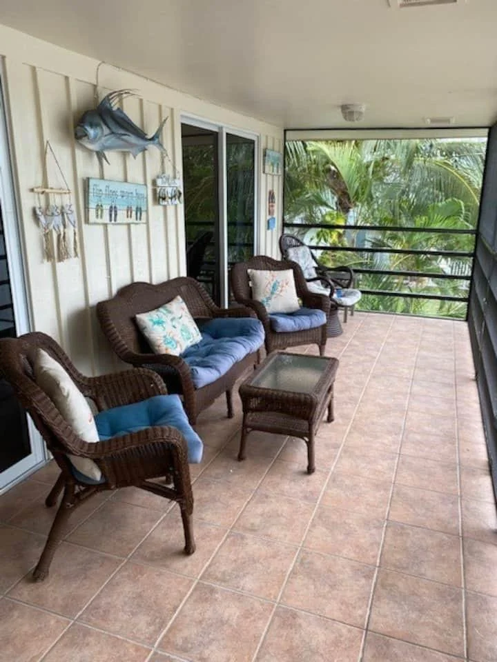 Photo of 122 Seminole Boulevard