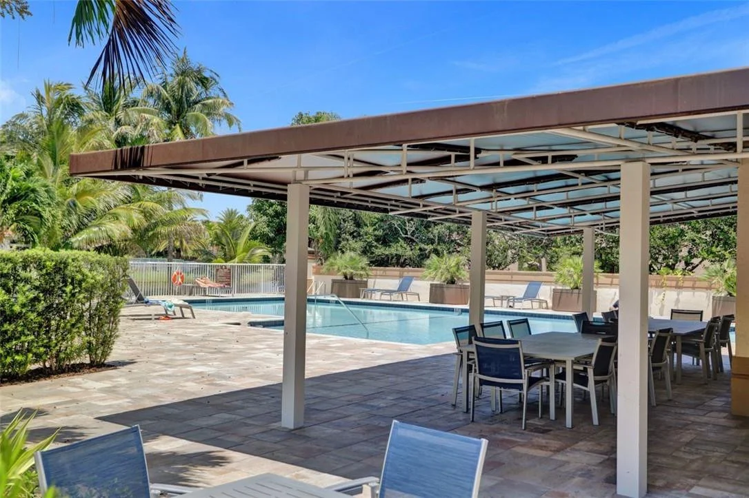 Photo of 325 Cameron Drive